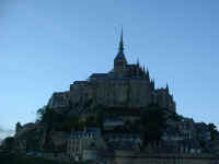 Mont St Michel le 1er novembre 2003 (577237 octets)